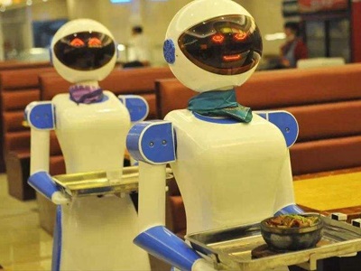 日本智能酒店：機器人服務、刷臉進門